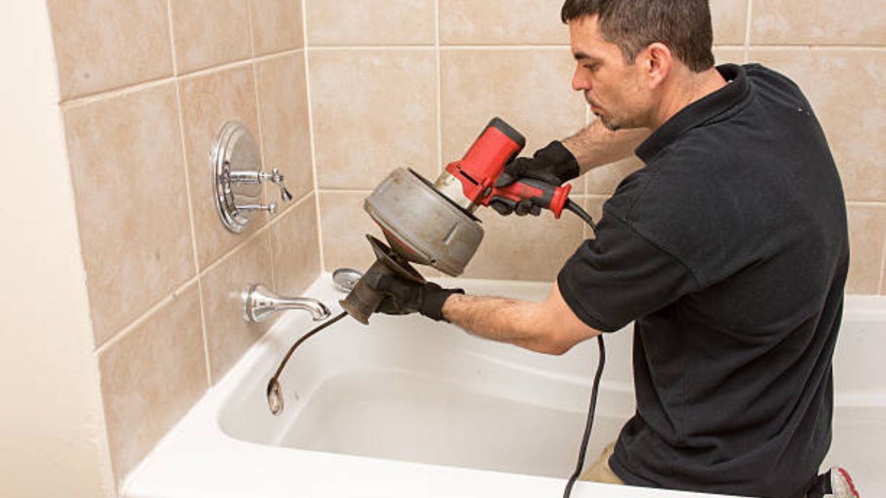 How to Use a Plumbing Snake
